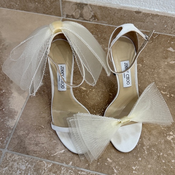 JIMMY CHOO Aveline Bow Sandals EU 39.5 US 9.5 Ivory White Wedding Bridal Heel - Picture 2 of 7